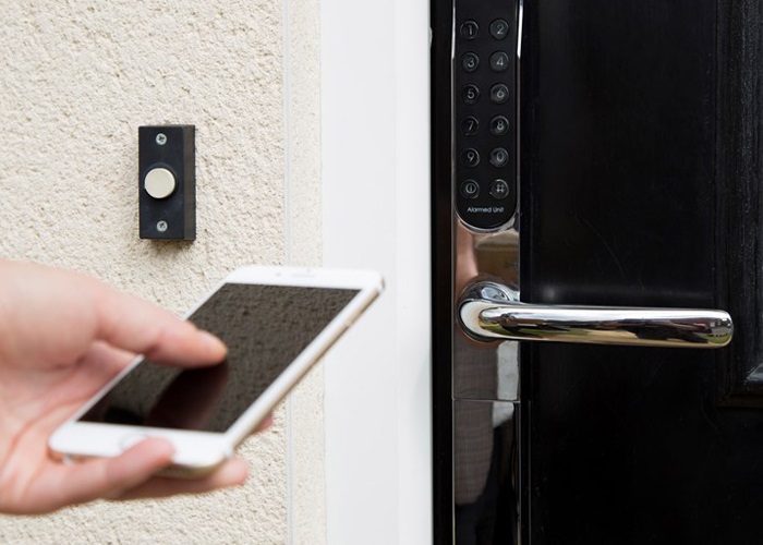 Tinh-nang-bao-mat-co-ban-can-tim-khi-chon-khoa-dien-tu-thong-minh